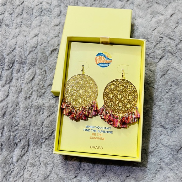 Earring